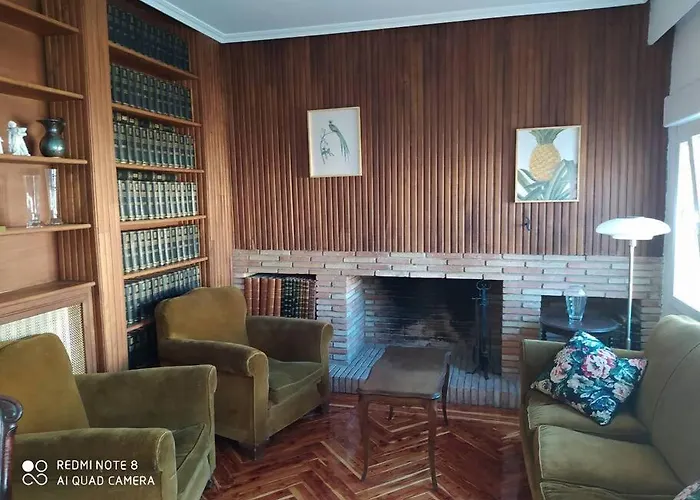 아파트 Precioso Y Espacioso Piso Ideal Familias. 엘부르고데오스마