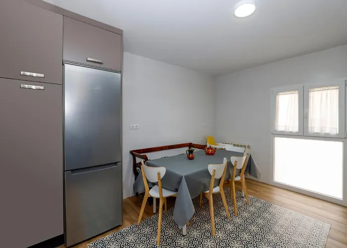 Precioso Y Espacioso Piso Ideal Familias. 아파트 *